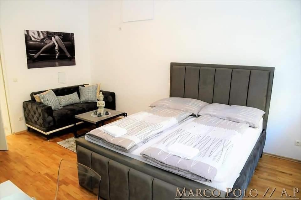 MarkoPolo Apartments Vienna Esterno foto